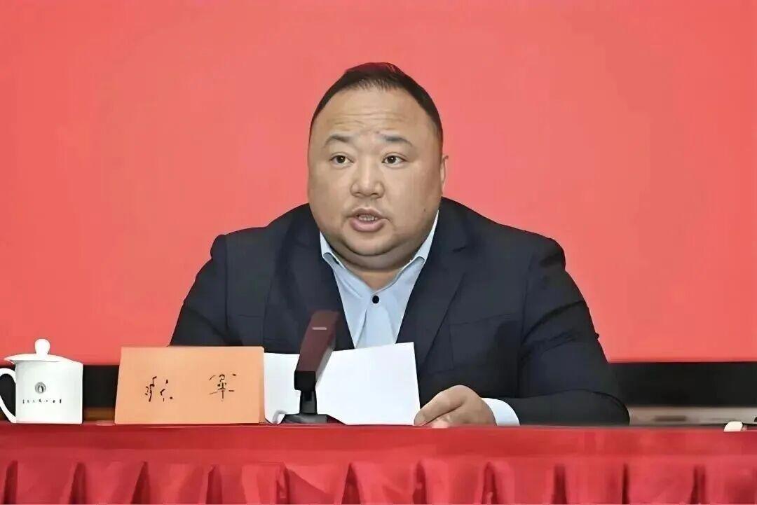 开云体育APP下载-首个被查的奥运冠军，居然与太胖有关？