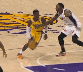 开云-施罗德王者归来接管比赛 特殊一胜振奋湖人士气